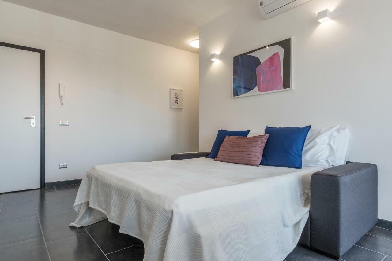 Nomentana White Apartments By Ghor Rome Bagian luar foto